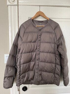 Uniqlo down puffer jacket, men's size L